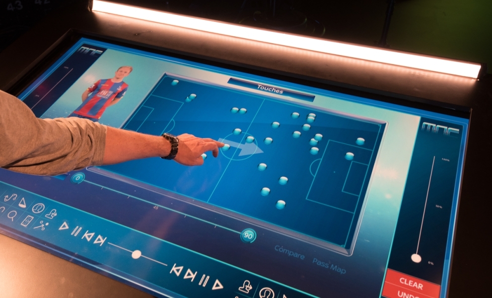 sky-sharp-117_rdax_1200x801